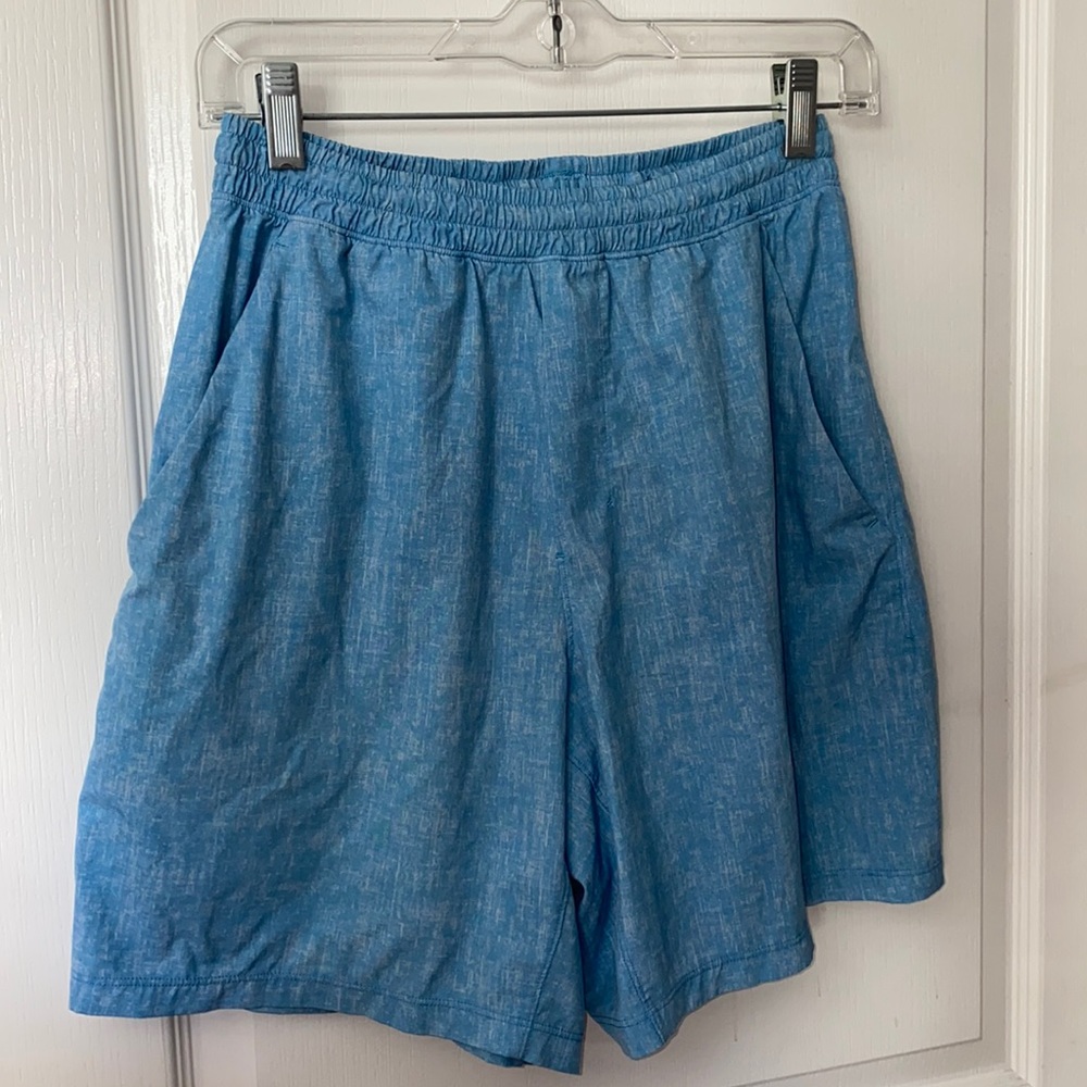 Men’s Lululemon shorts